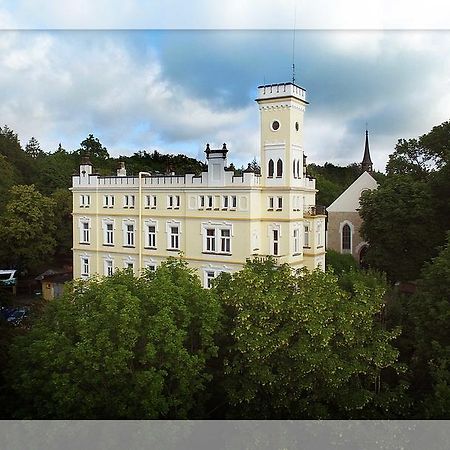 Hotel Štekl - Hrubá Skála Exterior foto